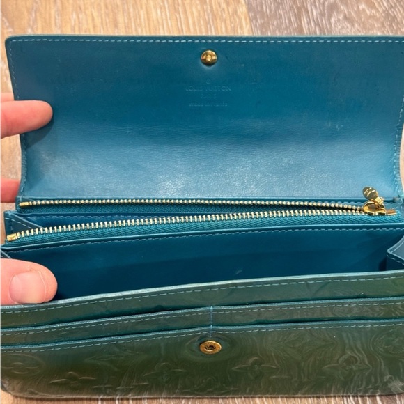 🔥🔥🔥Price Drop‼️Louis Vuitton Rare Mermaid 🌺Sarah Vernis🔥🔥🔥 - Picture 3 of 3